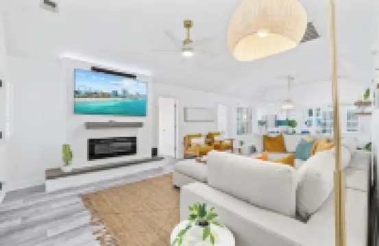 Luxury 4Br Beach Escape, Heated Private Pool, Spa, Outdoor Bar & Game Room!