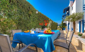 BBQ, Balcony, 42Mbps, King, Backyard, Full Kitchen-1