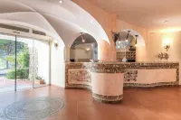 Hotiday Room Collection - Baja Sardinia Hotels in Baja Sardinia