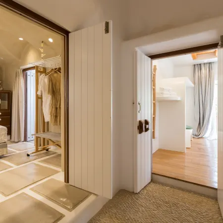Kallos Villas & Suites