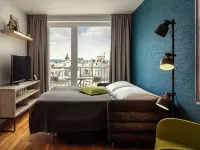 EA ApartHotel Melantrich Hôtels à proximité de : Lucerna Music Bar