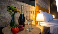 Riverside Boutique Hotel - 4 ดาว