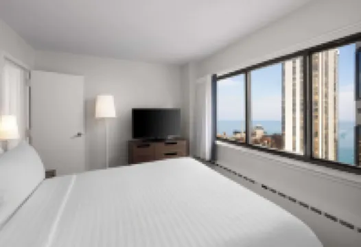Sonesta ES Suites Chicago Downtown Magnificent Mile - Medical Hotels near Oak Street Beach