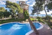 Gran Hotel Rey Don Jaime - Pools