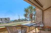 8 Sea Castles 3 Bedroom Condo by RedAwning - Balcony