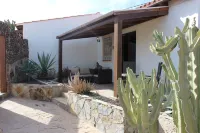 Comfortable 1-bed Bungalow in Parque Holandés Hotel di La Oliva