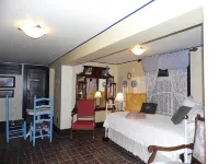 Alaska Heritage House Bed and Breakfast Hotels in Fairbanks