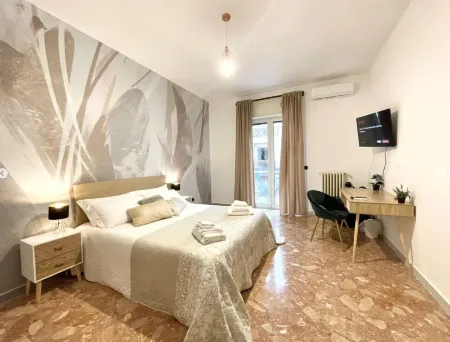 Barirooms Piccinni Отели рядом с достопримечательностью «Port of Bari»