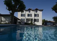 Villa la Maternite - Pool