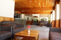Sarthak Resorts-Reside in Nature with Best View, 9 Kms from Mall Road Manali Hotels in Hallan-i