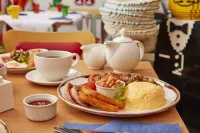 Legoland Windsor Resort - breakfast