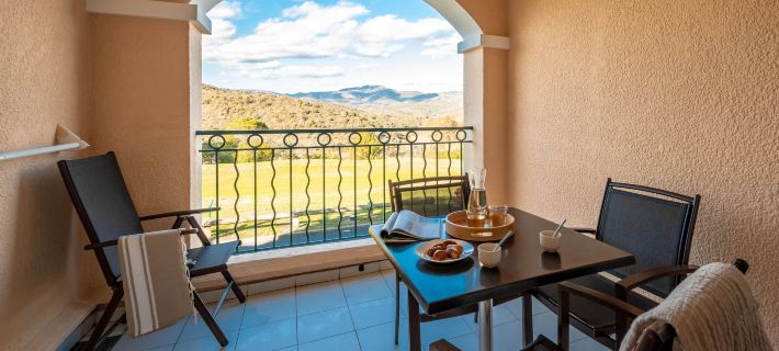 Village Pierre & Vacances Cap Esterel Отели в г. Сен-Рафаэль