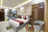 Lime Wood Stay Near Huda City Centre