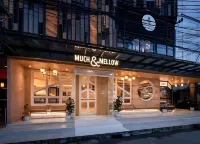 Family Tree Hotel Отели рядом с достопримечательностью «Khao Karos»