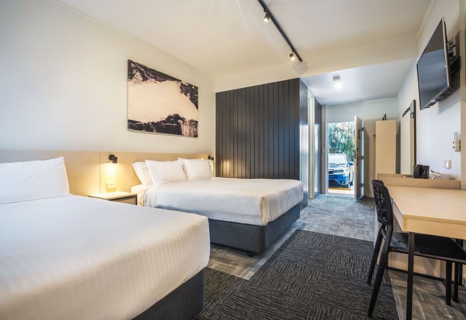 나이트캡 앳 키스보러 호텔