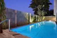 Swiss-Belinn Simatupang - Infinity Pools