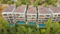 Tulip Hill View Villa 5 Bedrooms with a Private Swimming Pool Hotels in Cimenyan