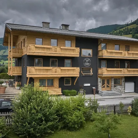 Platzhirsch Rooms - B&B - Self Check-IN
