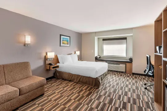 Microtel Inn & Suites by Wyndham Limon