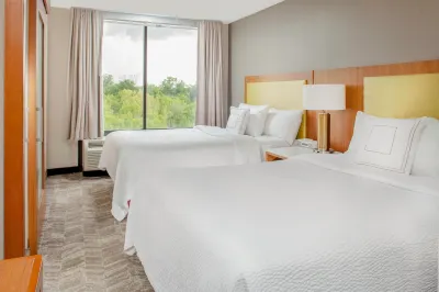 SpringHill Suites Cincinnati North/Forest Park Отели в г. 