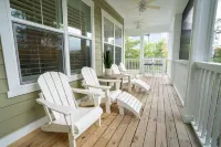 Gulf Coast Getaway 2 Bedroom Home by RedAwning Hotels in Santa Rosa Beach