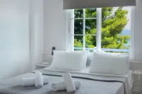 Roditsa Patritsia Apartments
