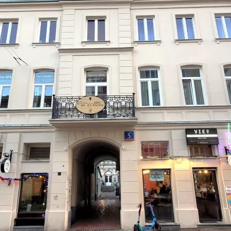 Hostel Chmielna 5 Rooms & Apartments