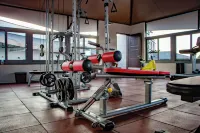 Avian Court Hotel - Gym