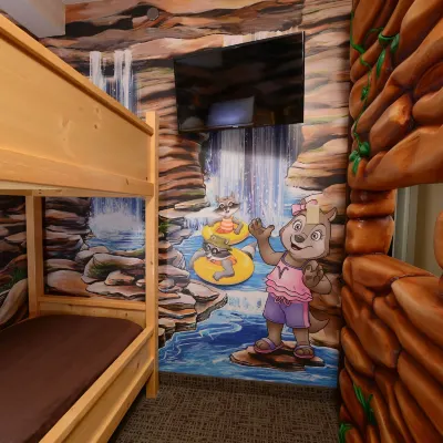 Great Wolf Lodge Colorado Springs Hotels near Glen Eyrie Castle