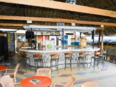 パイン ブリーズ ゲッタウェイ ルケニヤ アティ・リバーのホテル