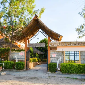 Pine Breeze Getaway Lukenya