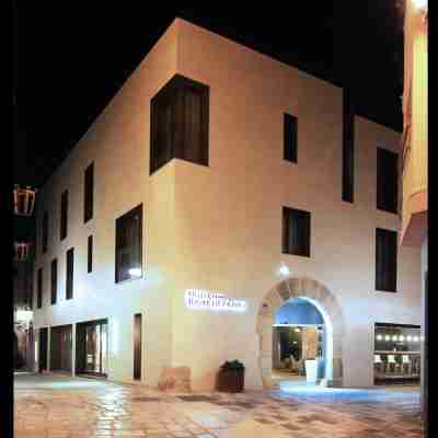 Hotel Raval de la Mar Hotel Exterior