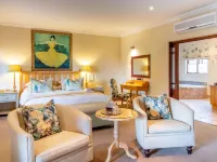 Oliver's Restaurant & Lodge Hotels in White River