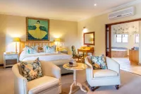 Oliver's Restaurant & Lodge