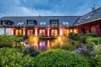 Hofgut Algertshausen Hotels in Eresing