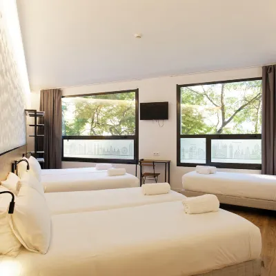 Green House Hotel Отели рядом с достопримечательностью «Ноу-Баррис»