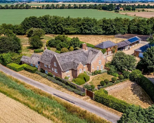 Old Hall Country Breaks - Homestays