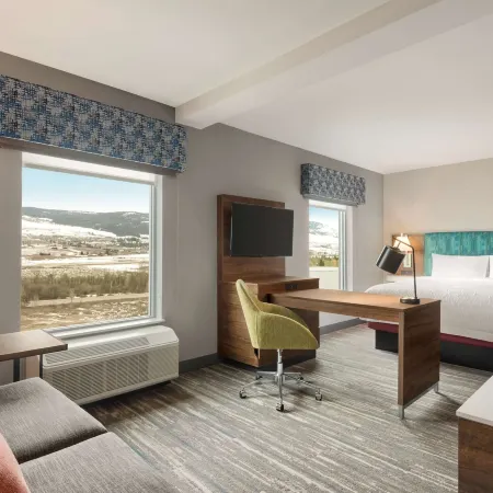 Hampton Inn & Suites by Hilton Kelowna Airport BC