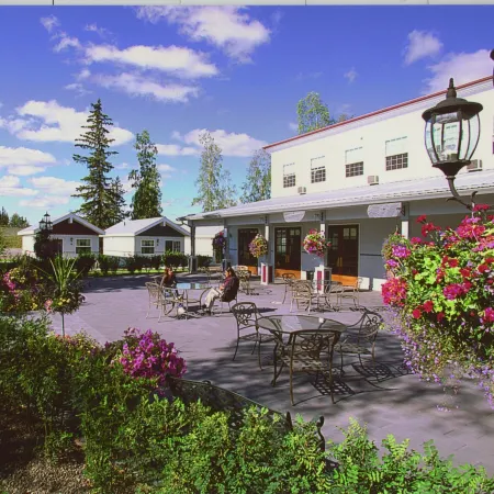 River's Edge Resort