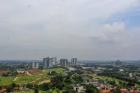 Minimalist and Stylish Studio Parkland Avenue Apartment Hotels in Serpong