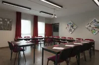 Hôtel Pont Rouge , Carcassonne Отели в г. Каркасон