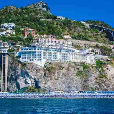 Lloyd's Baia Hotel Hotel Exterior