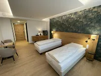 Hotel Poellners Hotels in Hohenkammer