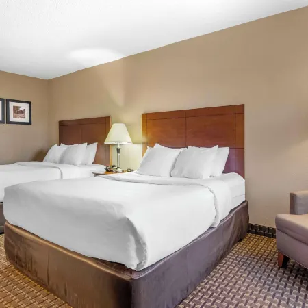 Comfort Inn & Suites Raphine - Lexington Near I-81 and I-64