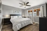 Pool View Oasis - Community Amenities