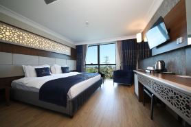 BM Hotel City