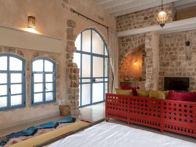 Arabesque Arts & Residency
