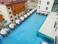 BERLİN SUITE HOTEL Hotels in Çukurçayır