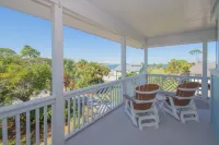619 Porpoise Circle Hotels in Beaufort County