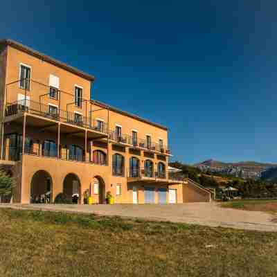 Hôtel le Panoramic - Votre Hôtel au cœur des Gorges du Verdon Hotel Exterior
